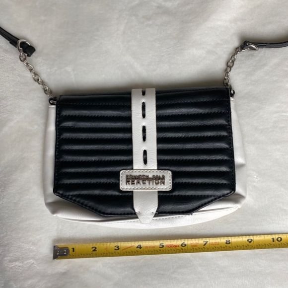 Kenneth Cole Reaction black and white purse - Picture 6 of 6